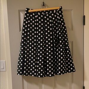 Esley Black and White Knee-Length A-Line Skirt